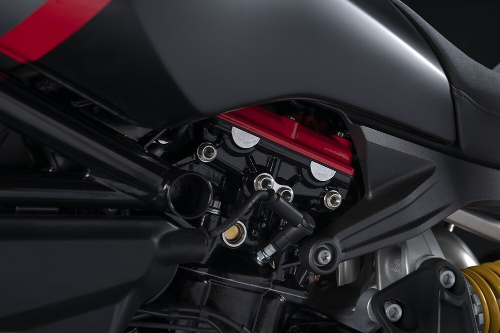 La Ducati XDiavel si veste di nero